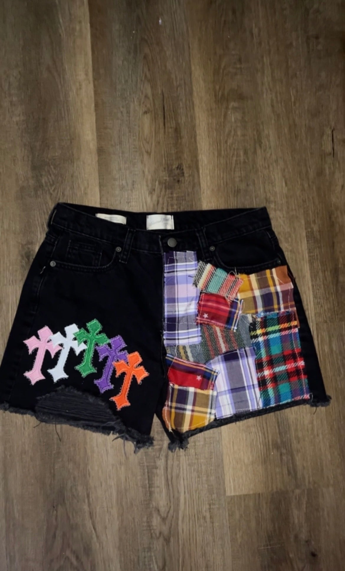 PLAID PATCHWORK SHORTS SIZE:4