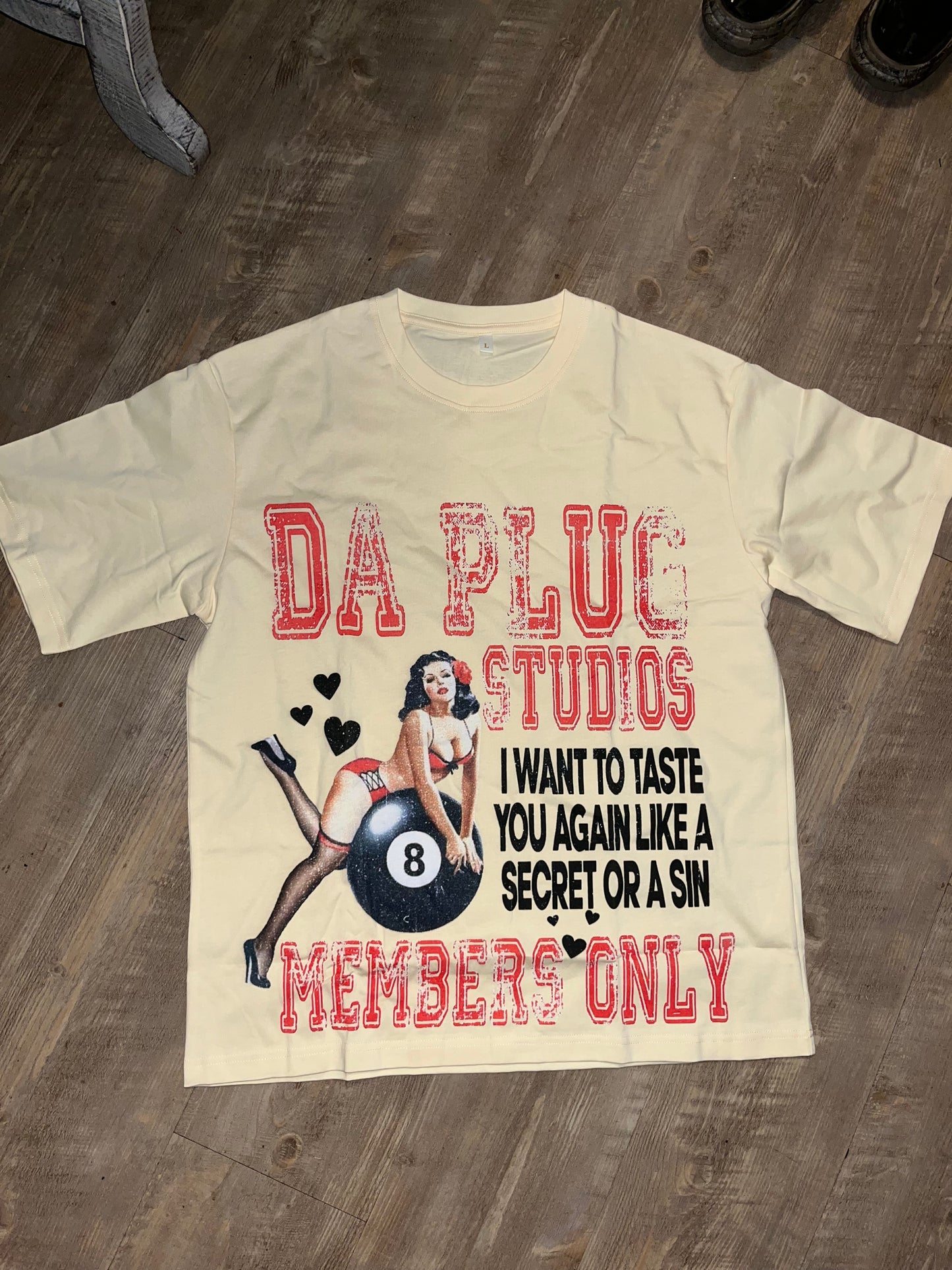 Off White “8 Ball” Graphic Tee
